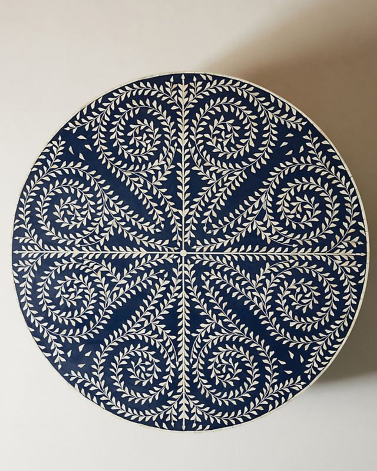 Sapphire Foliage Table